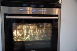 Sterilizing jars in the oven. Easy!